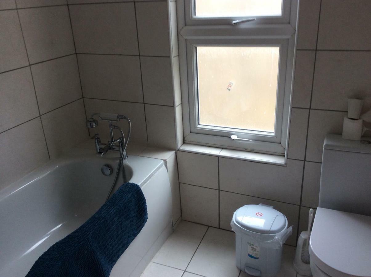 96 Rochester Street Chatham  Ngoại thất bức ảnh